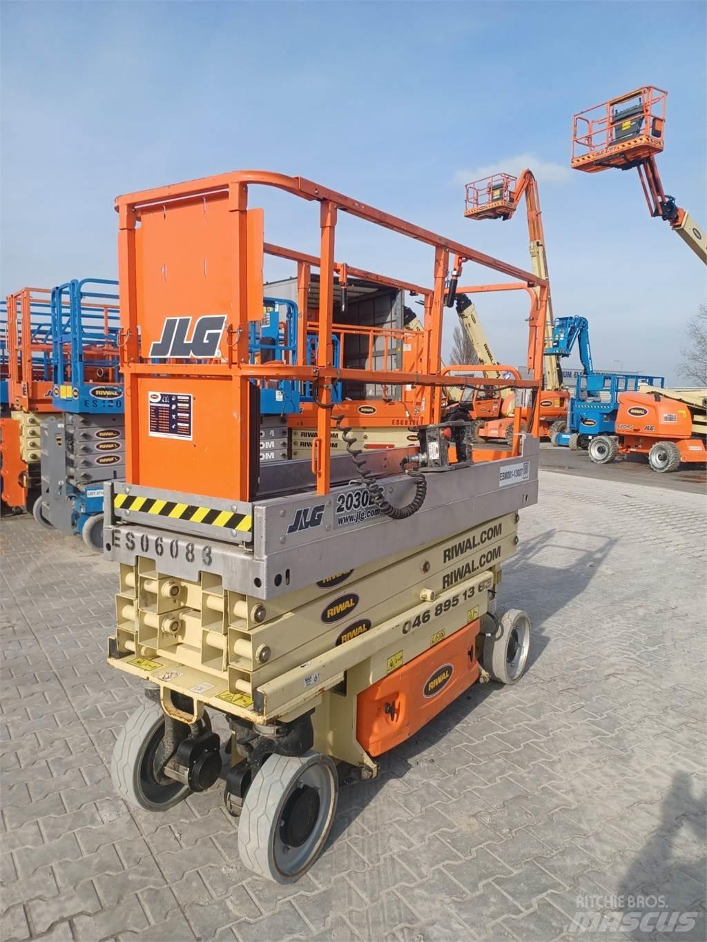 JLG 2030ES Nacelle ciseaux