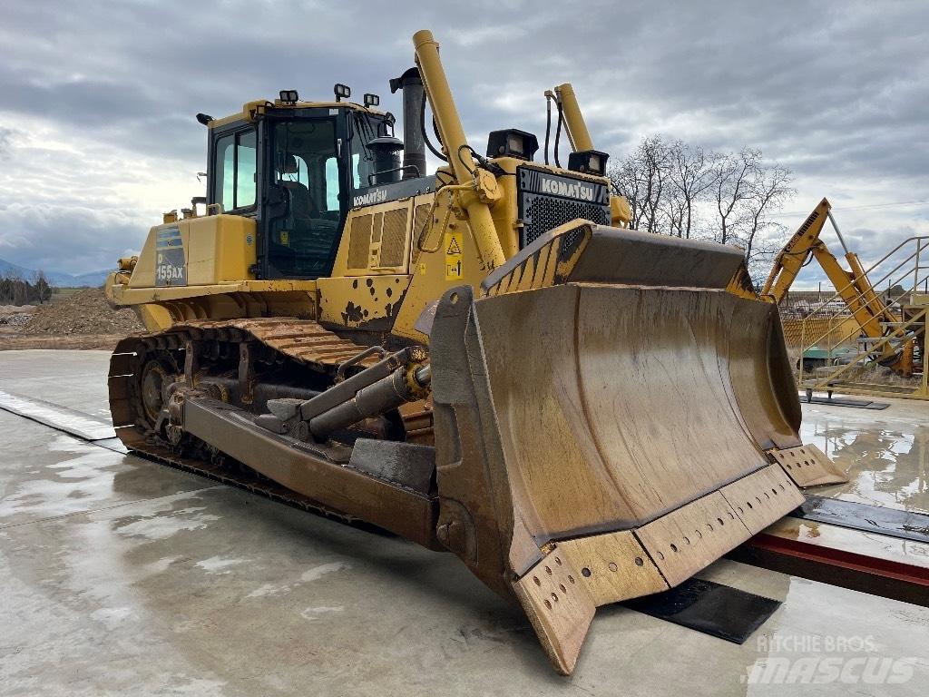 Komatsu D155 AX-6 Bouteurs sur chenilles