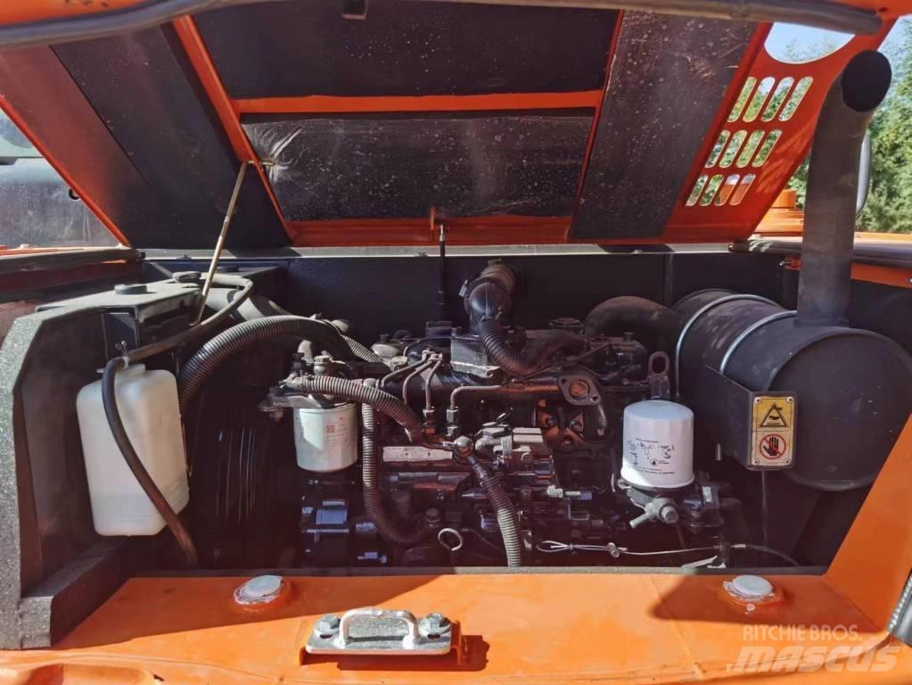 Hitachi ZX 70 Mini pelle < 7t