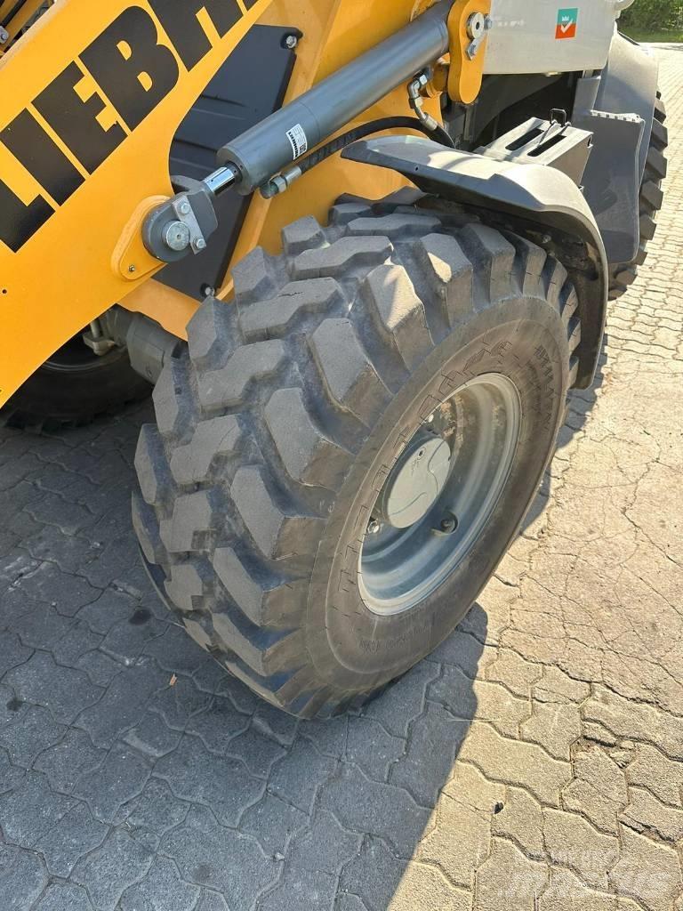 Liebherr L 507 Chargeuse sur pneus