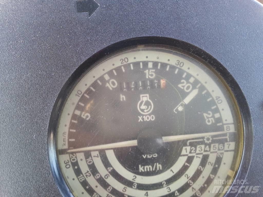 John Deere 2850 Tracteur
