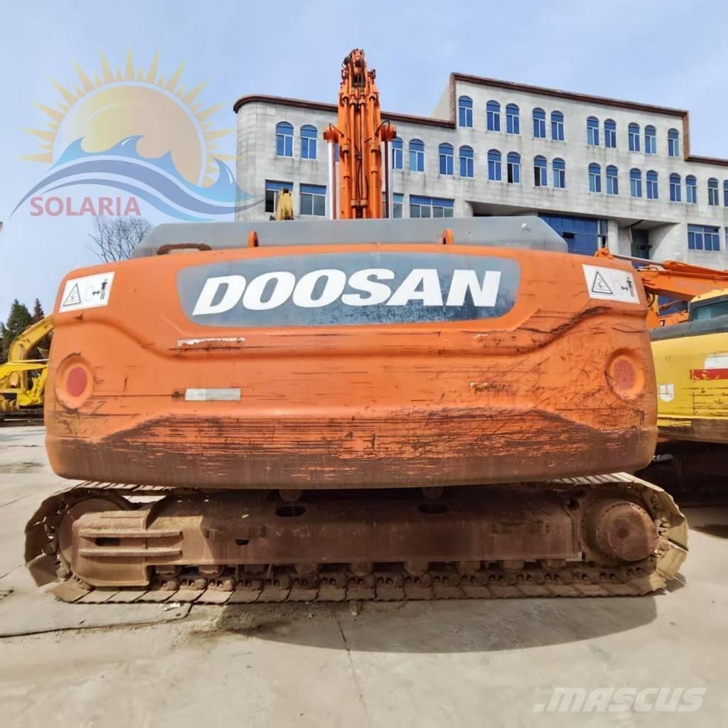 Doosan DX 300 LC Pelle sur chenilles