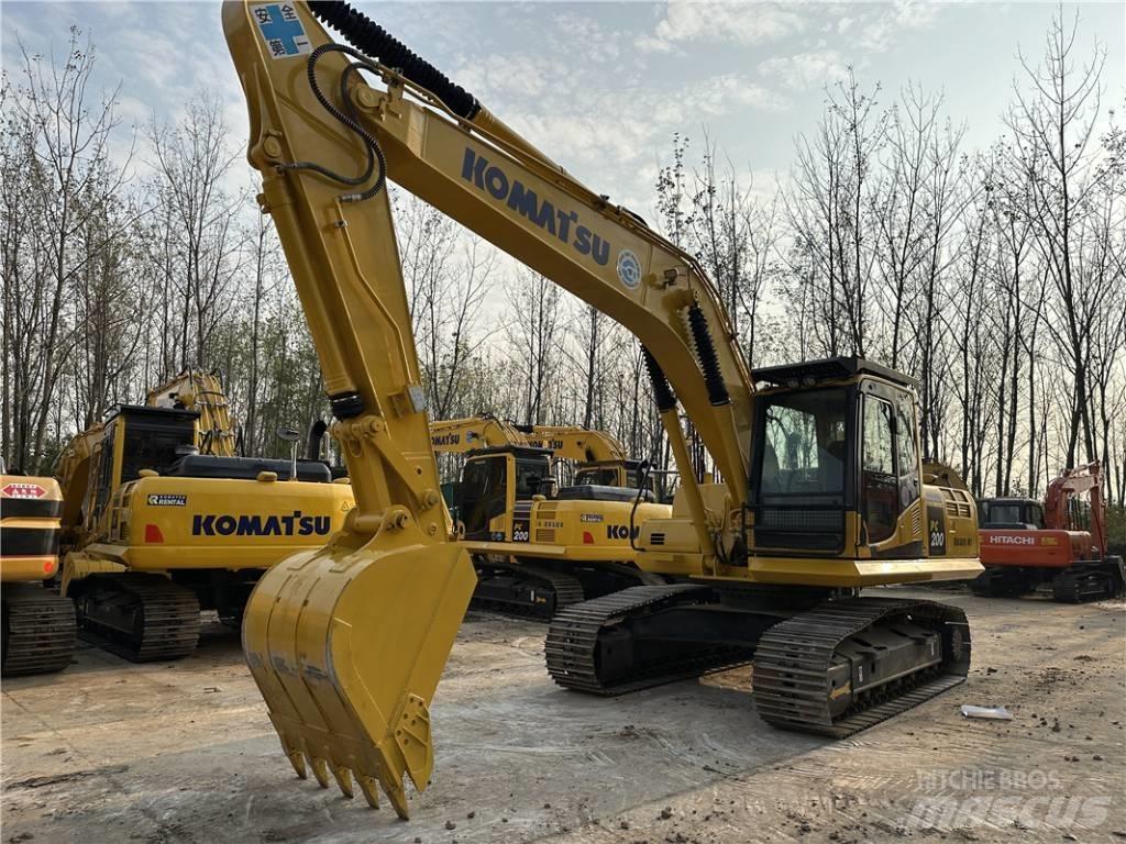 Komatsu PC200-8 Pelle sur chenilles