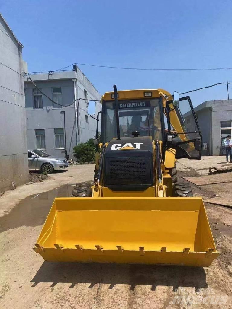 CAT 420F Tractopelle