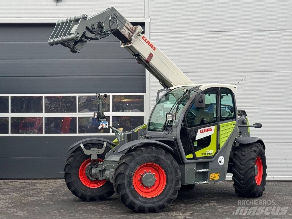 CLAAS Scorpion 7055 Chariot télescopique