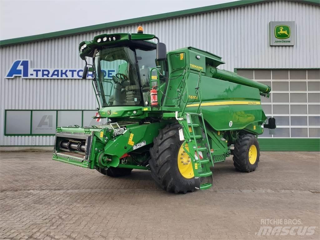 John Deere T670 Moissonneuse batteuse