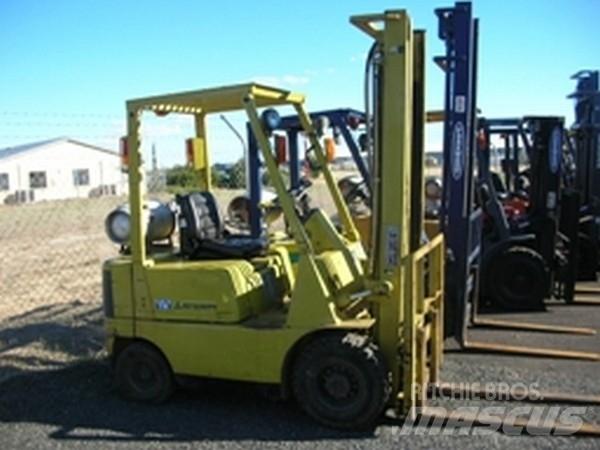 Mitsubishi FG15 Chariot élevateur pour camion