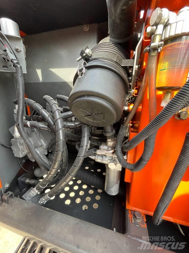 Hitachi Zaxis 70 Pelle sur chenilles