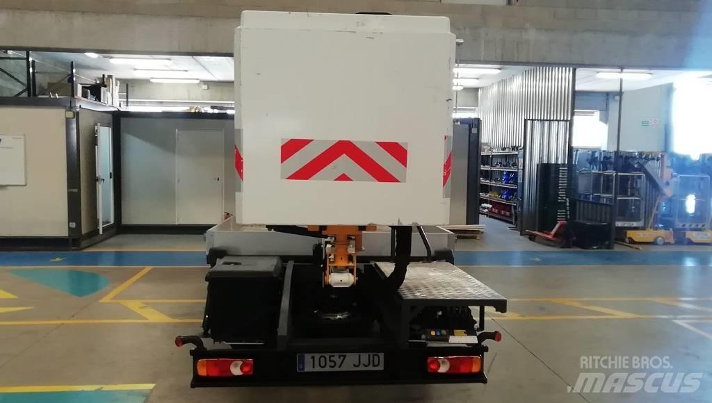 Nissan CABSTAR NT400 Camion nacelle
