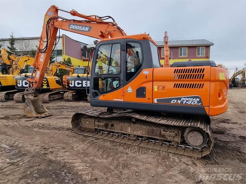 Doosan DX 140 LC-3 Pelle sur chenilles