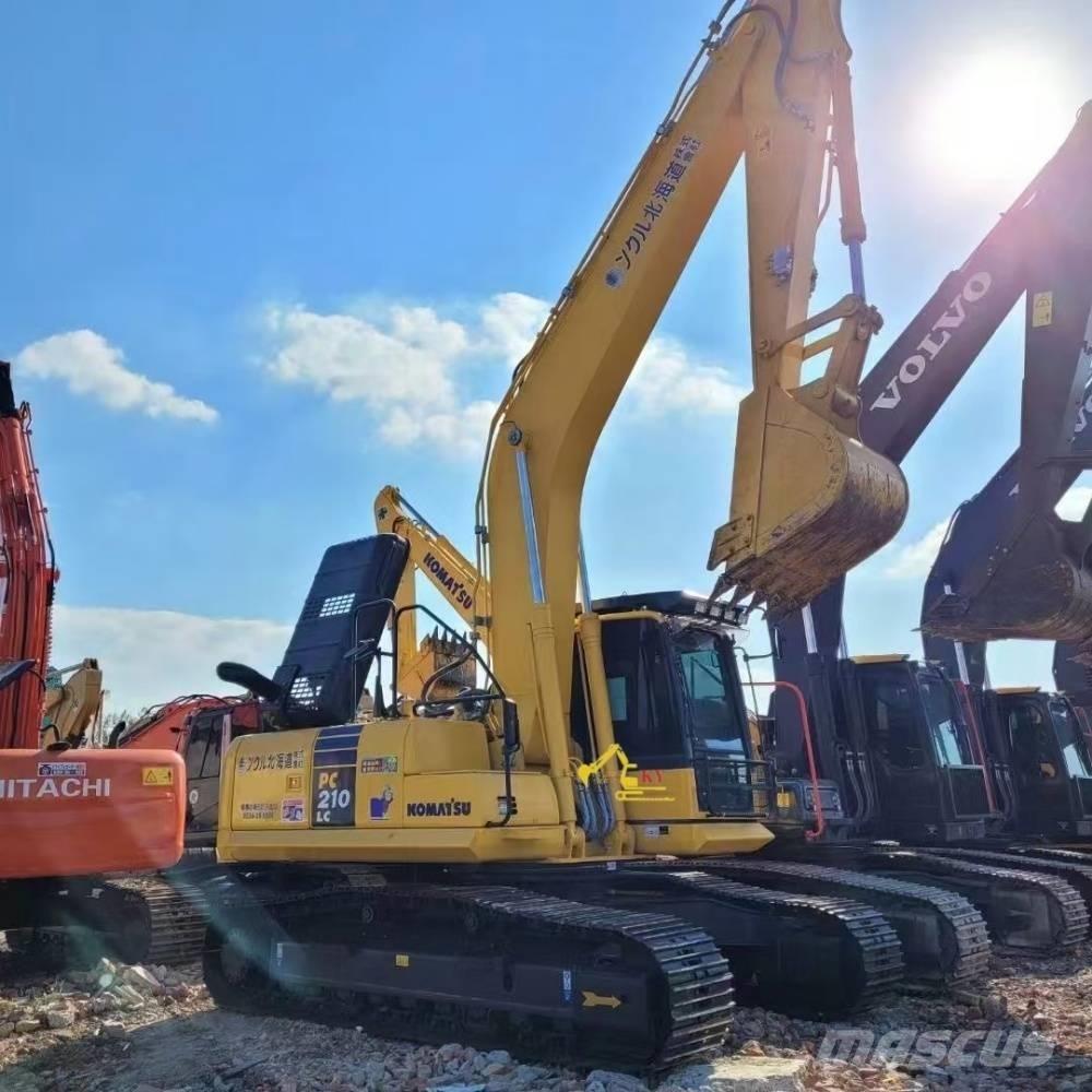 Komatsu PC 210-8 Pelle sur chenilles