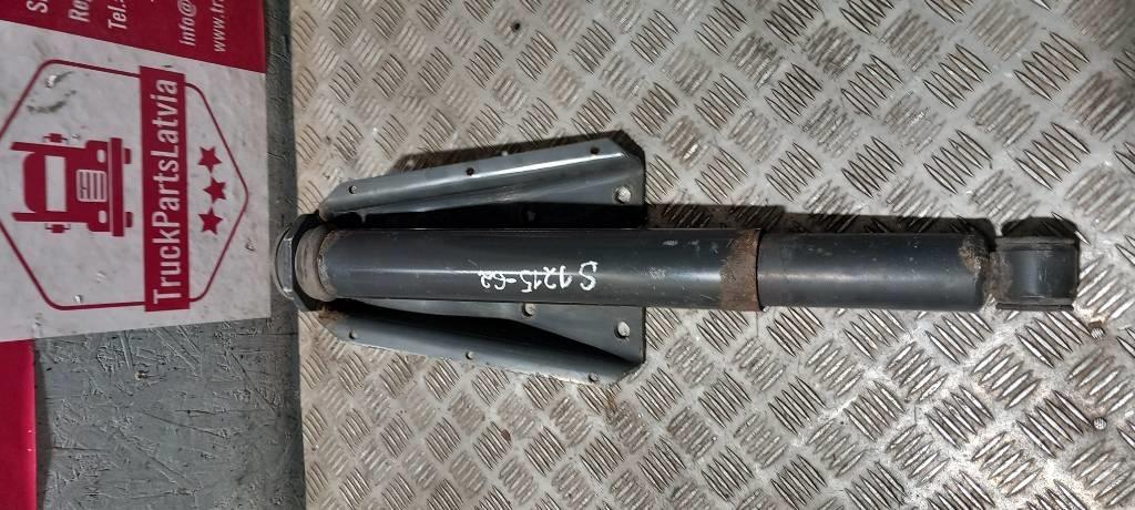 Scania R440  1861120 Châssis et suspension