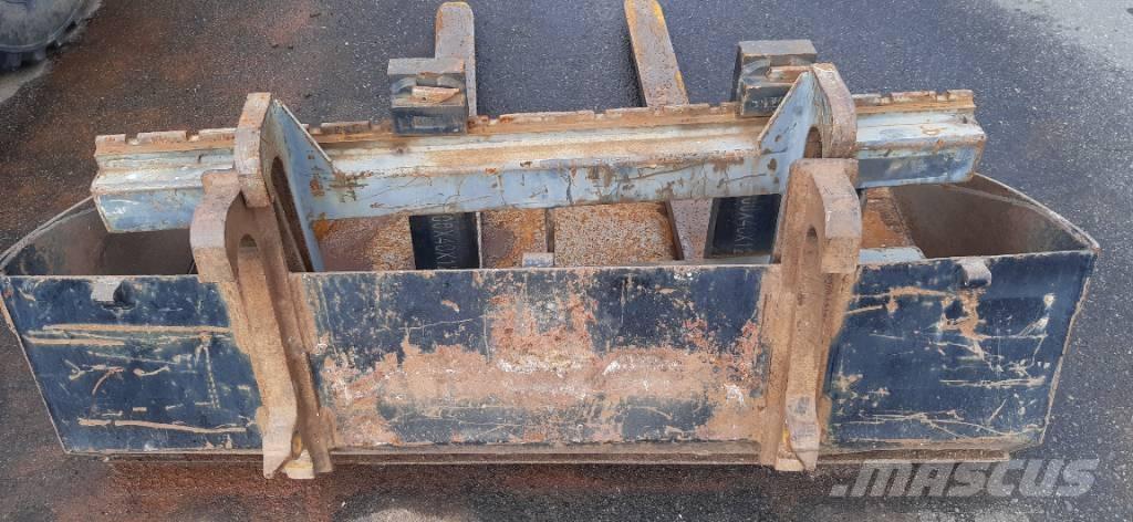 Wiedemann 1380 Chargeuse compacte