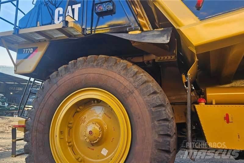 CAT 777D Autre camion