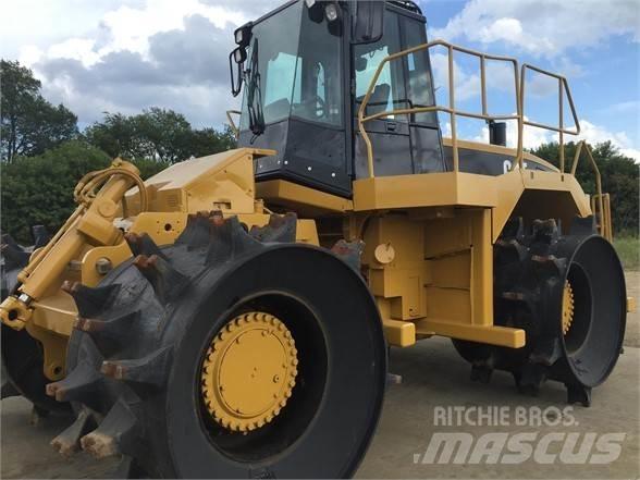 CAT 826G Compacteurs de déchets