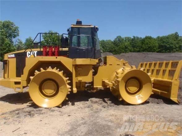 CAT 826G Compacteurs de déchets