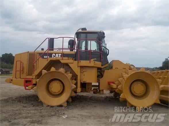 CAT 826H Compacteurs de déchets