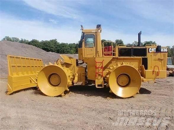CAT 836C Compacteurs de déchets