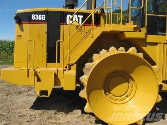 CAT 836G Compacteurs de déchets