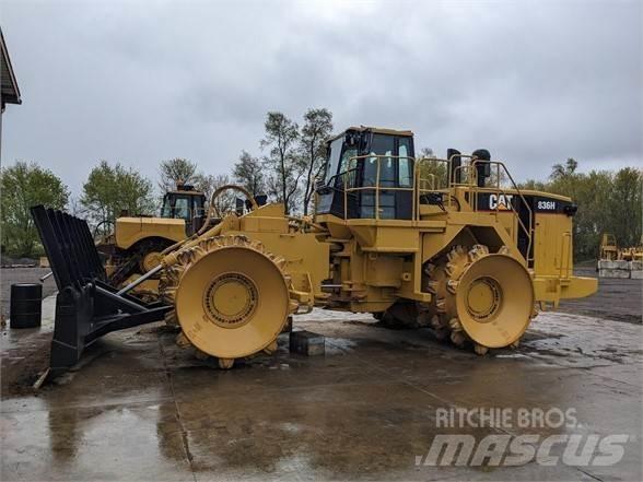 CAT 836H Compacteurs de déchets