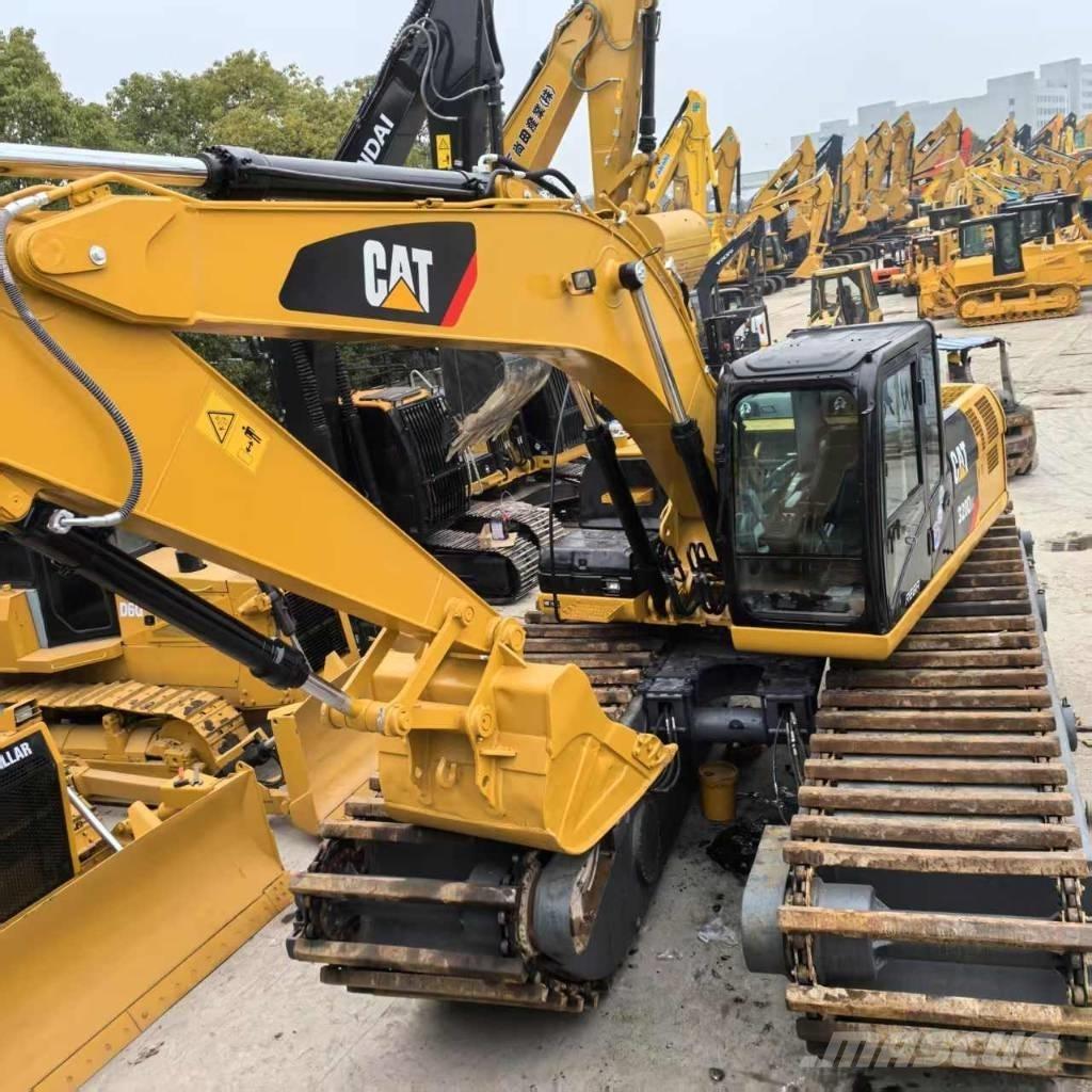 CAT 320 D Pelles amphibies