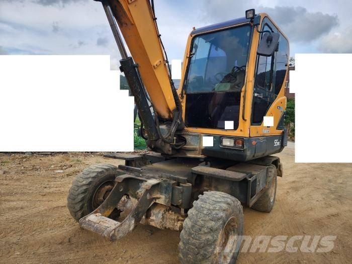 Hyundai Robex 55 W-3 Pelle sur pneus