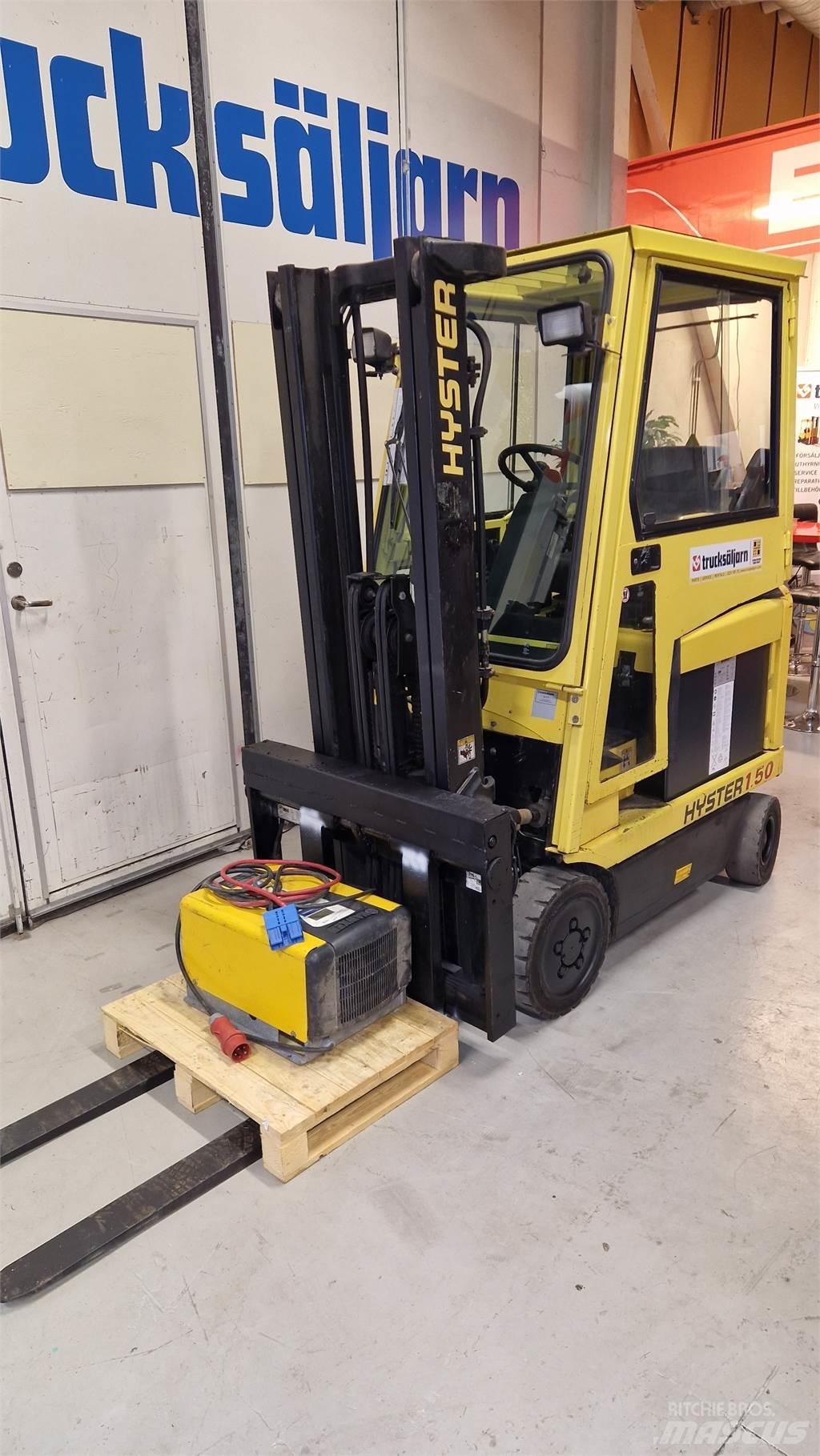 Hyster E1.50XM Chariots élévateurs électriques