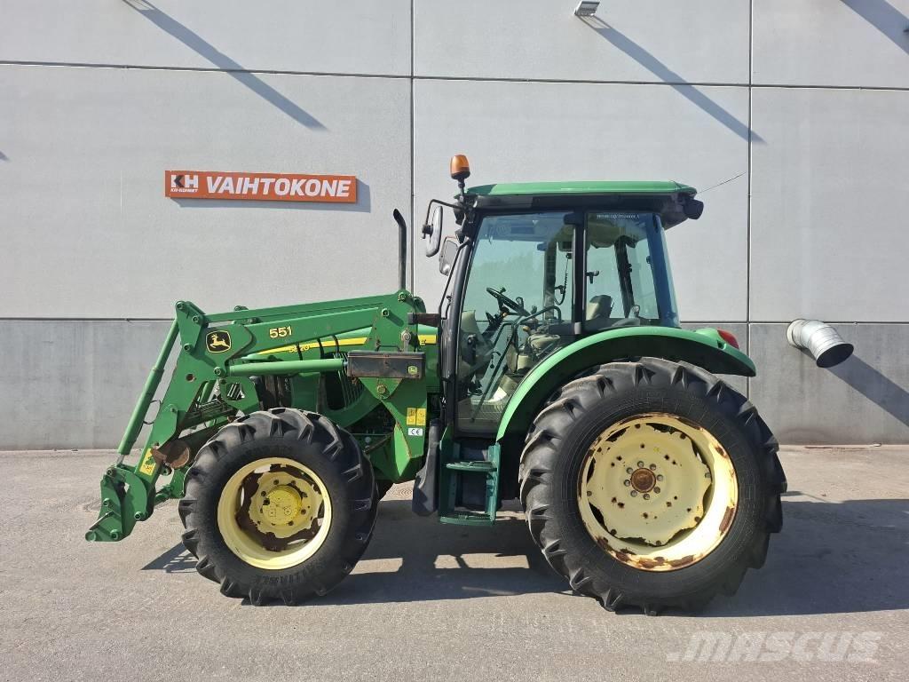 John Deere 5820 Tracteur