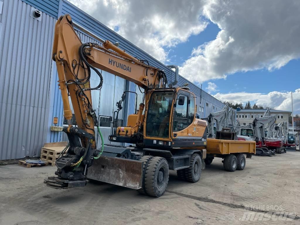 Hyundai 160W-9A Pelle sur pneus
