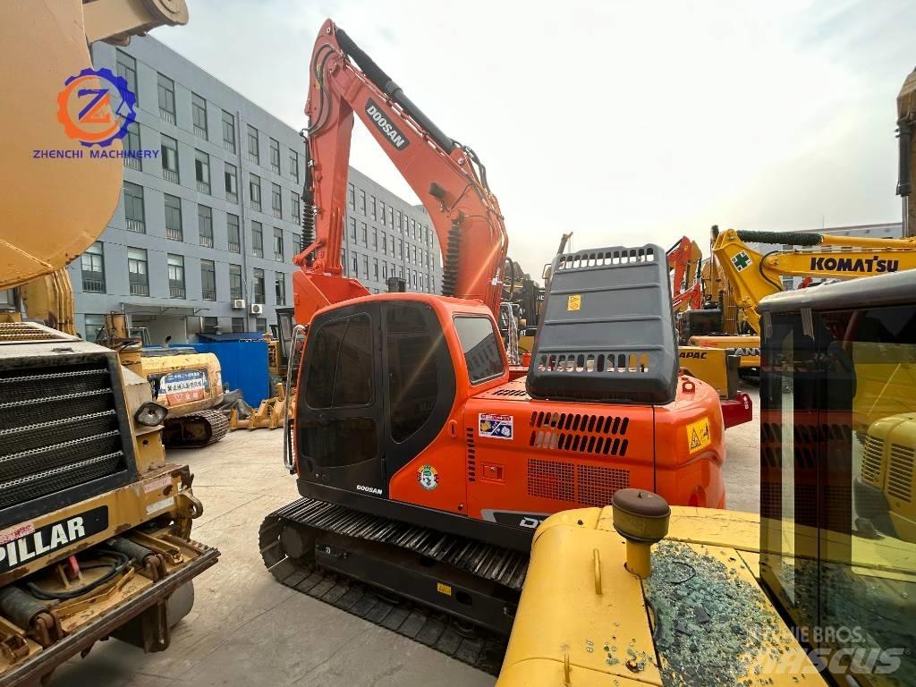 Doosan DX 150 Mini pelle 7t-12t