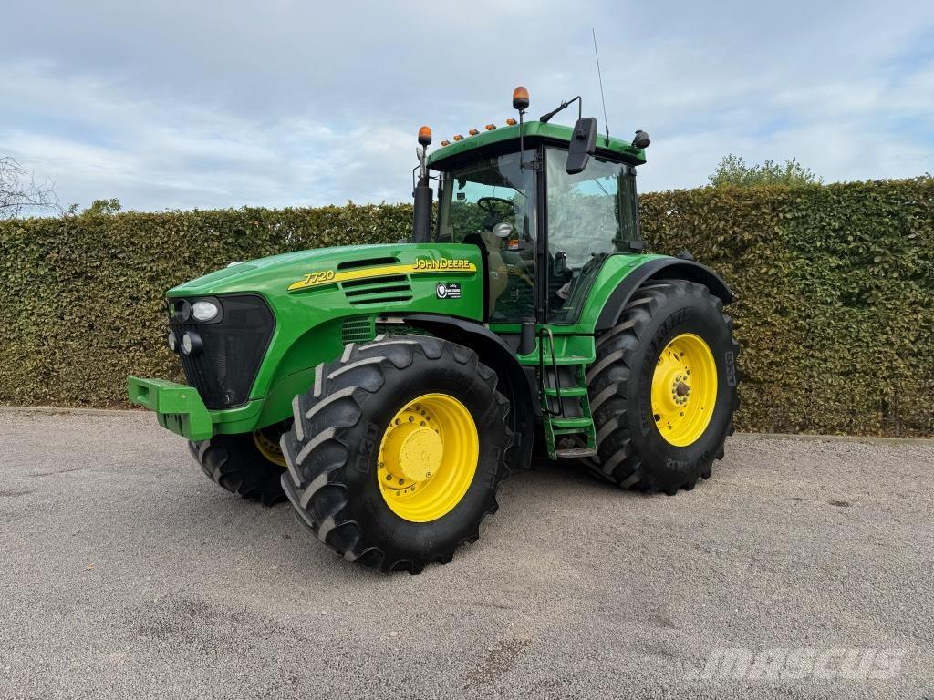 John Deere 7720 Tracteur