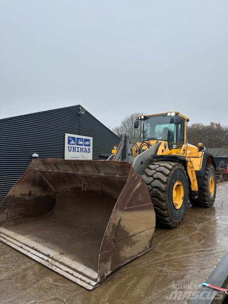 Volvo L 220 G Chargeuse sur pneus