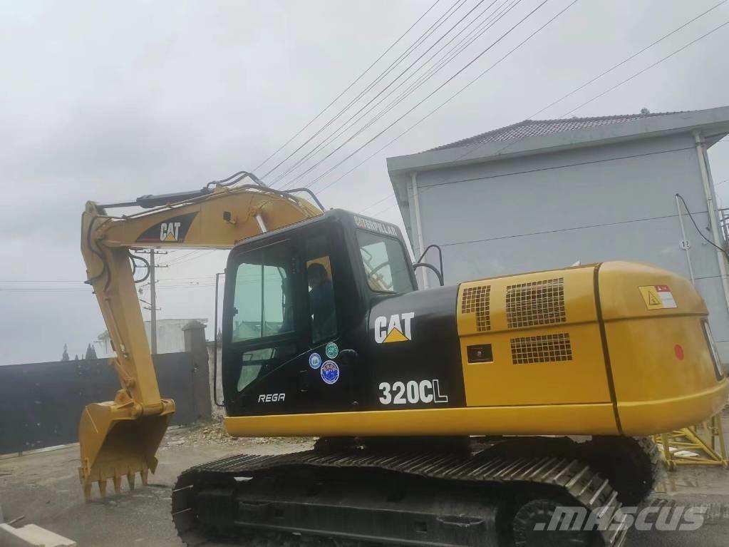 CAT 320 Pelle sur chenilles