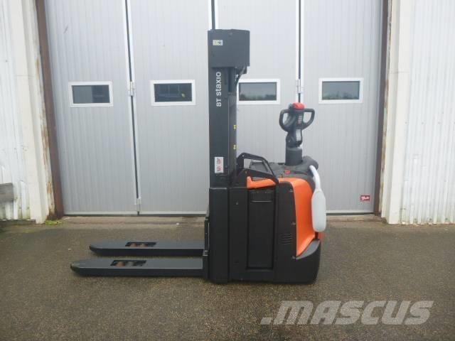 BT SPE 140 L Gerbeur accompagnant