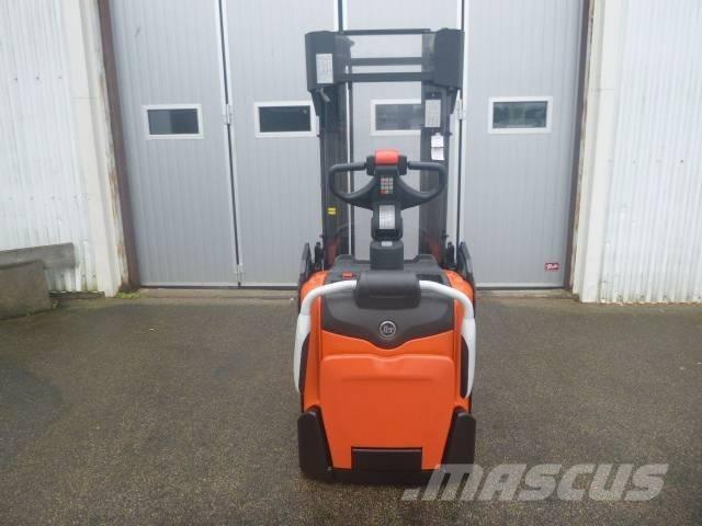 BT SPE 140 L Gerbeur accompagnant