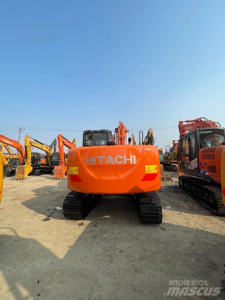 Hitachi ZX 130 Pelle sur chenilles