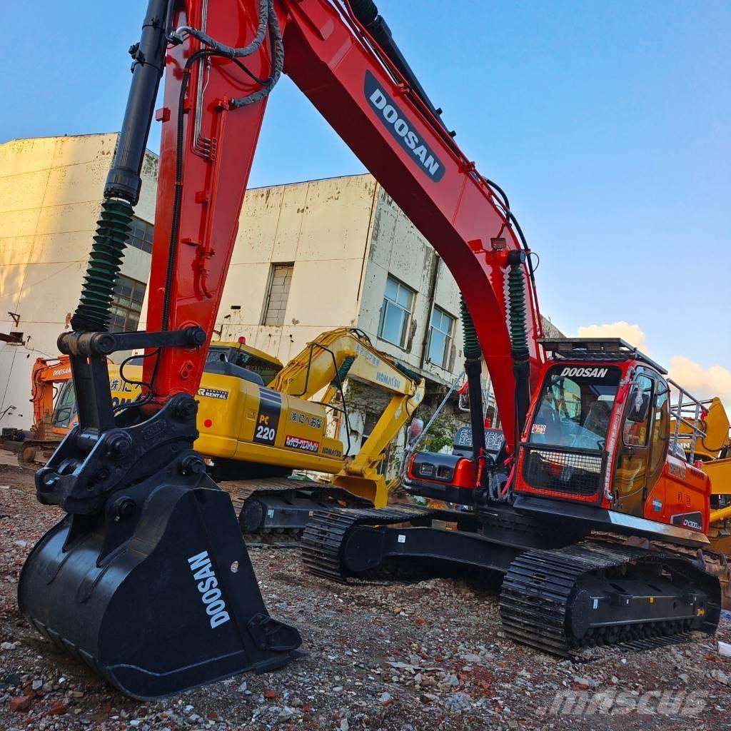 Doosan DX 300 LC Pelle sur chenilles