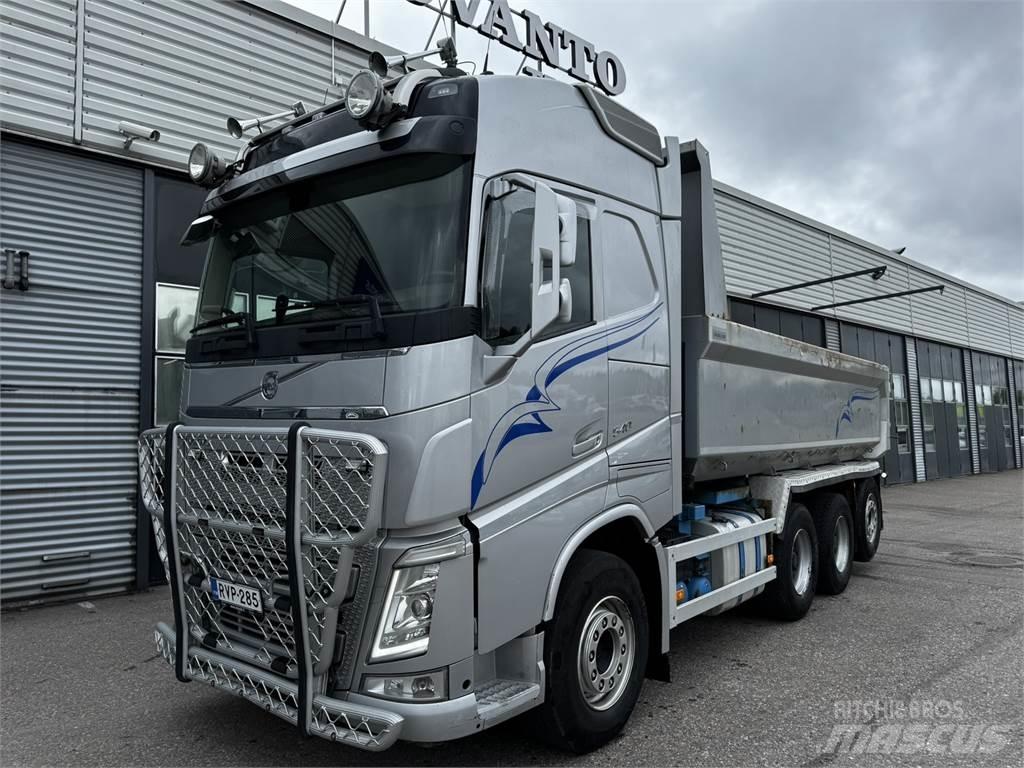 Volvo FH540 8x4 Camion benne