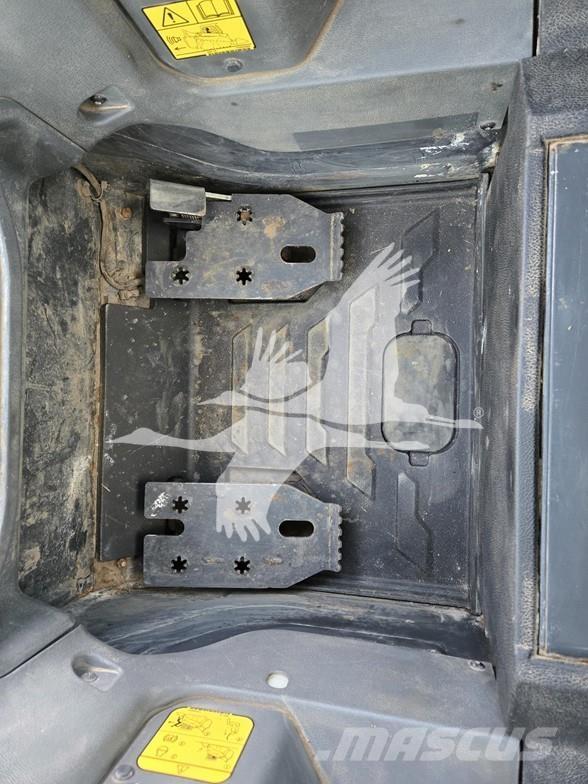 Bobcat T76 Chargeuse compacte