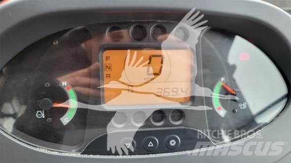 Hitachi ZW80 Chargeuse sur pneus