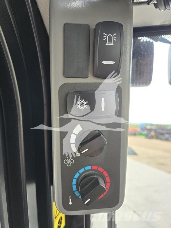 JCB 3TS-8T Chargeuse compacte