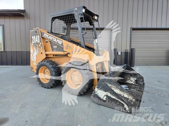 Mustang 2040 Chargeuse compacte
