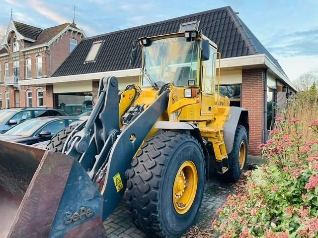 Volvo L90E Chargeuse sur pneus