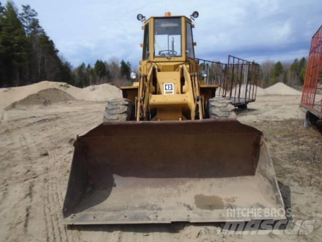 CAT 930 Chargeuse sur pneus