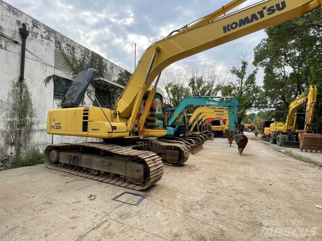 Komatsu PC 220 Pelle sur chenilles