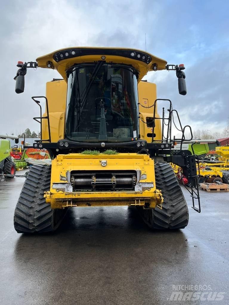New Holland CR 9.90 Moissonneuse batteuse