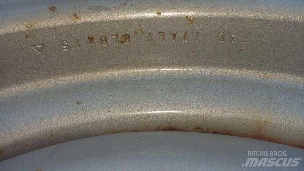 Bobcat 27X10.50-15 Pneus, roues et jantes