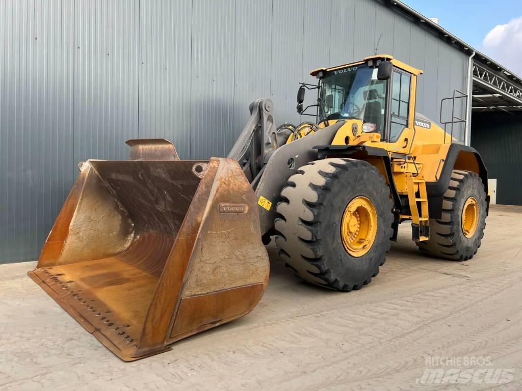 Volvo L220H Chargeuse sur pneus