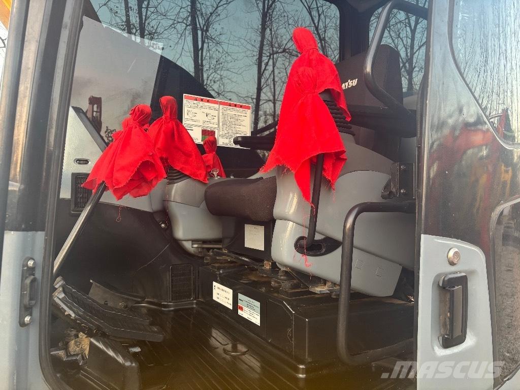 Komatsu PC 78 MR Mini pelle 7t-12t