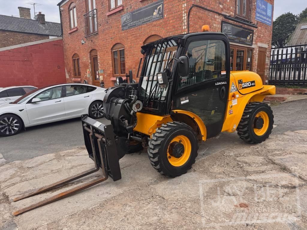 JCB 520-40 Chariot télescopique